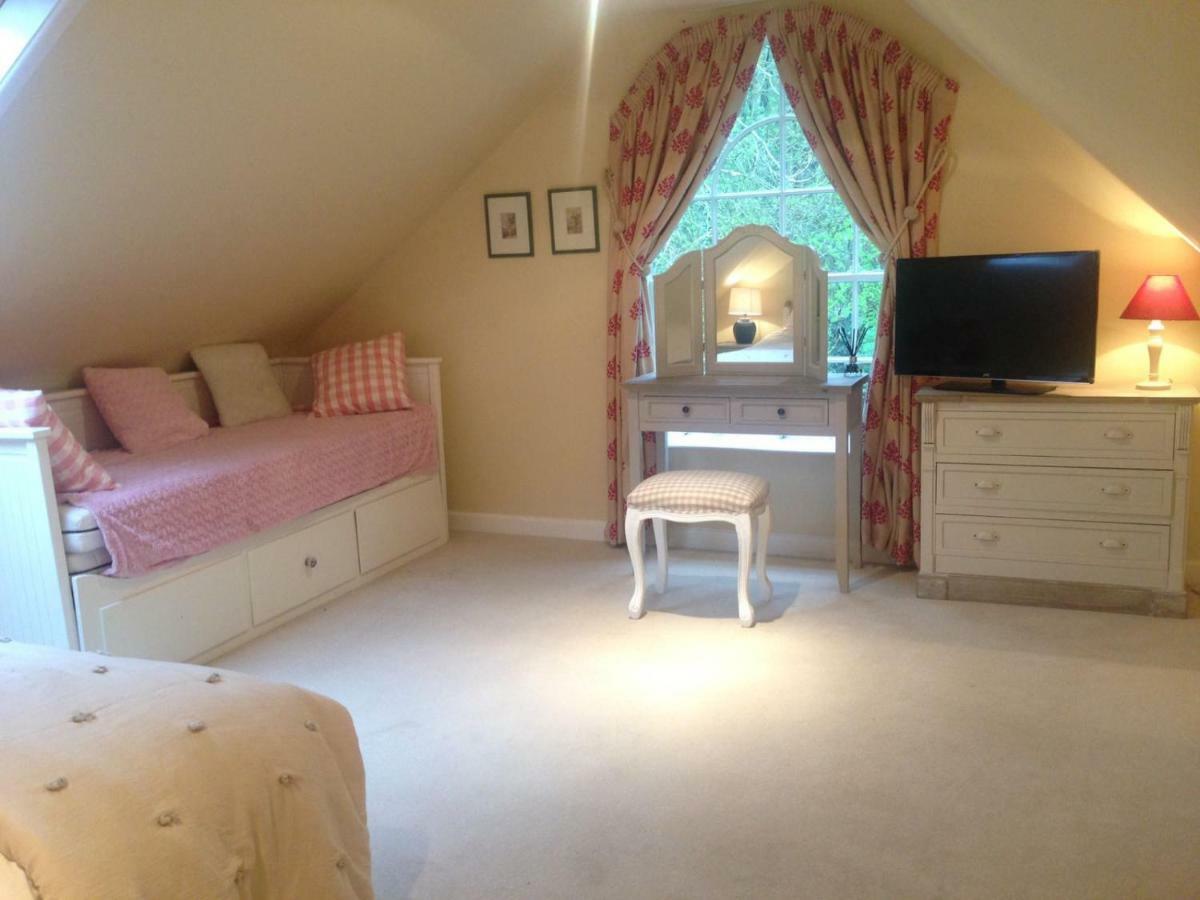 Chalkcroft Lodge แอนโดเวอร์ ภายนอก รูปภาพ